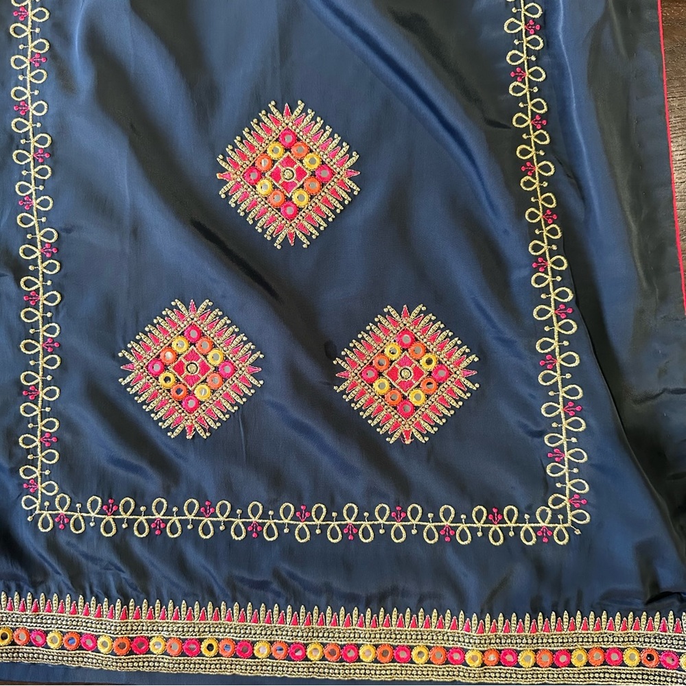 Clearance 3pc Palazzo Suit - image 4